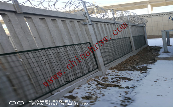 高鐵刺絲滾籠 高鐵刺絲滾籠