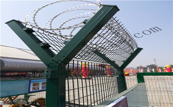 圍欄廠家 圍欄廠家