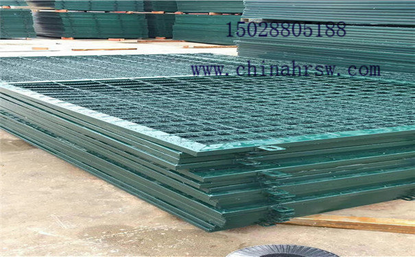 鐵路防護(hù)柵欄